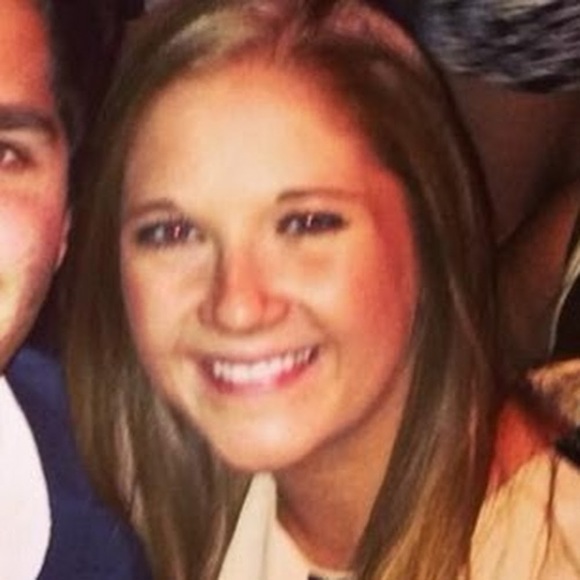 Meet your Posher, Emily - Picture 1 of 1